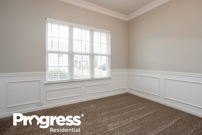 Building Photo - 5447 Bighorn Pass