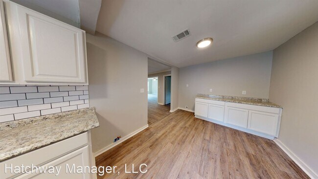 Building Photo - 3 br, 2 bath House - 710 Avalon