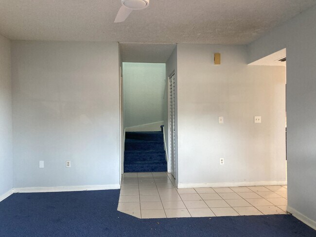 Building Photo - 46 Piney Branch Way