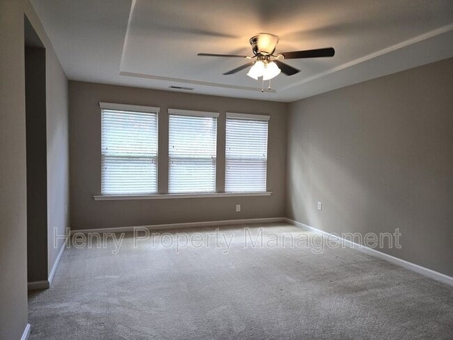 Building Photo - 112 Concordia Woods Dr