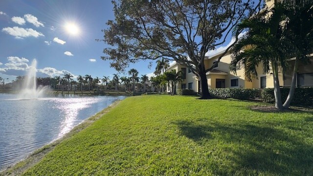 Building Photo - 2814 Grande Pky