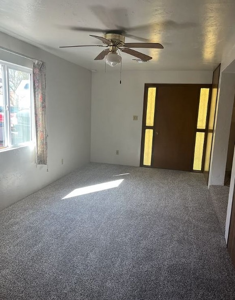 Building Photo - 2718 E 18th St