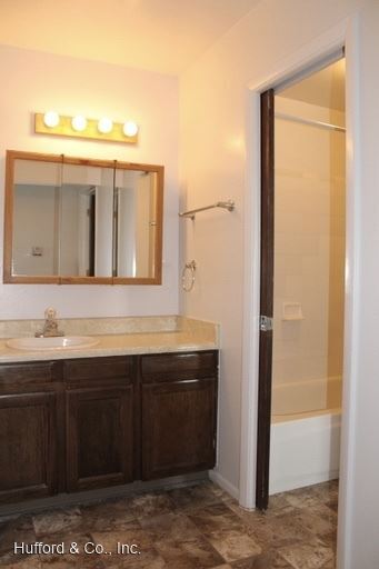 Building Photo - 2 br, 1 bath House - 8759 Chase Drive #174