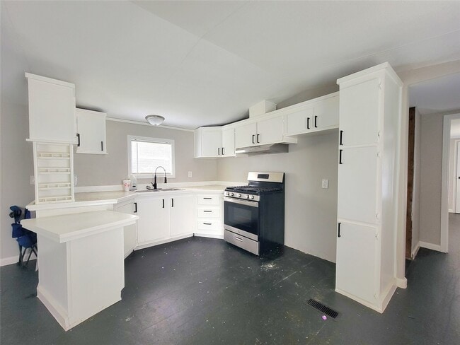 Building Photo - 312 Paddock St
