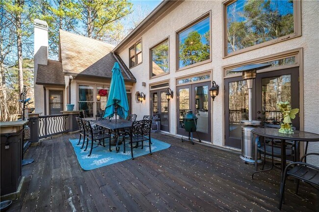 Building Photo - 5041 Towne Lake Hill N