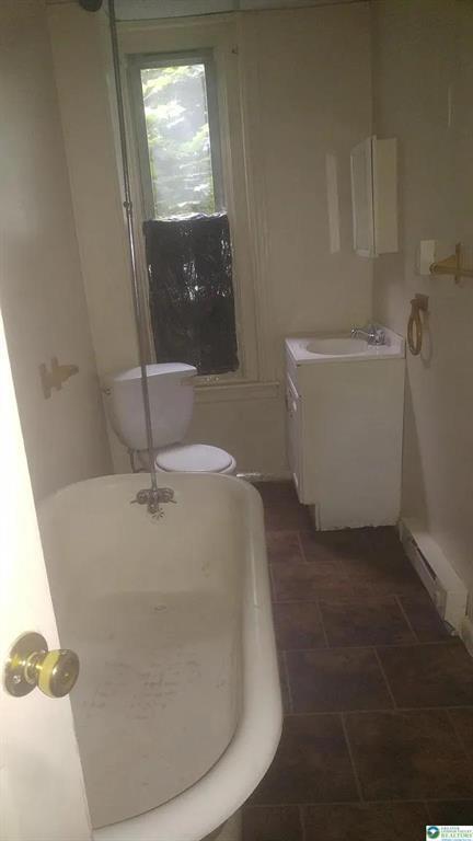 Building Photo - 947 Liberty St