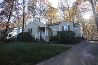 Building Photo - Ranch Home in Superb Downtown Cary Location