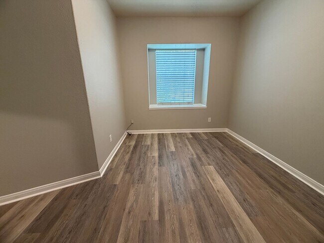 Building Photo - WELCOME TO YOUR NEW HOME