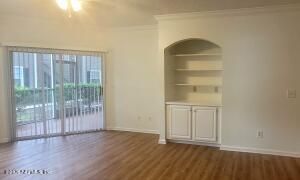 Building Photo - 10000 Gate Pkwy N