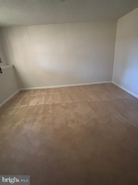 Building Photo - 3719 Roxbury Ln