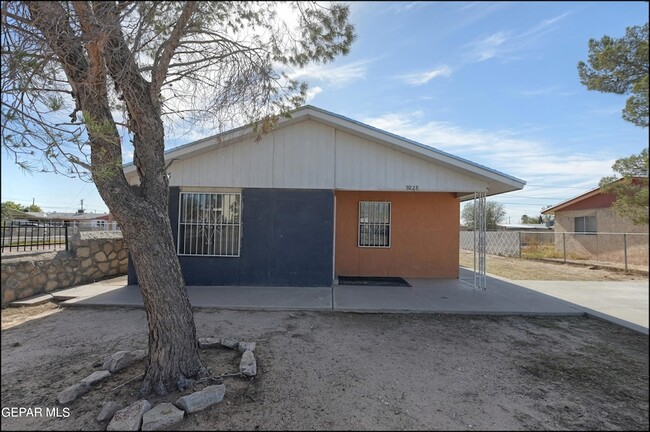 Building Photo - 9228 Delicias Ct