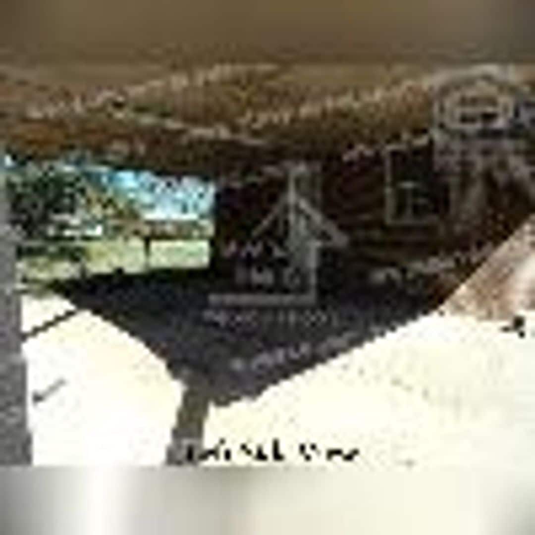 Building Photo - 758 Forest Cir