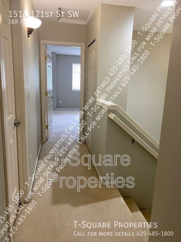 Building Photo - 1516 121st St SW