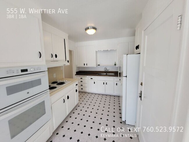 Building Photo - 555 W Whittier Ave
