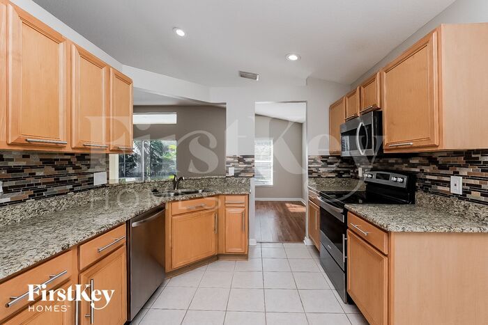 Building Photo - 11631 Tropical Isle Ln