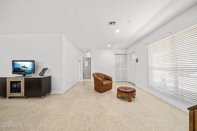 Building Photo - 2050 Port Malabar Blvd NE