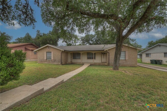 Building Photo - 334 Craddock Ave