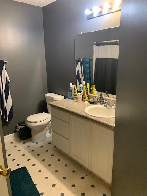 Building Photo - 2406 Brianna Dr