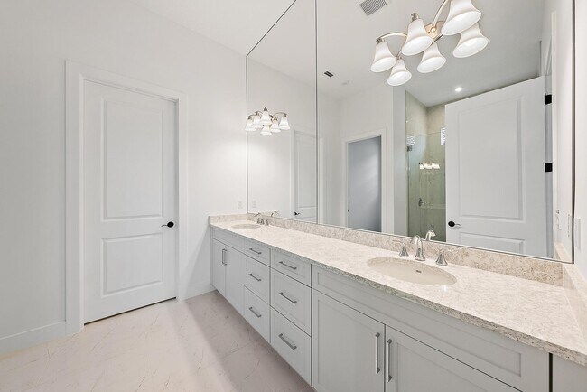 Building Photo - 9516 St Germain Dr