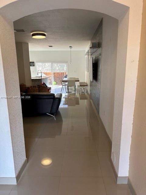 Building Photo - 10850 NW 82nd Terrace