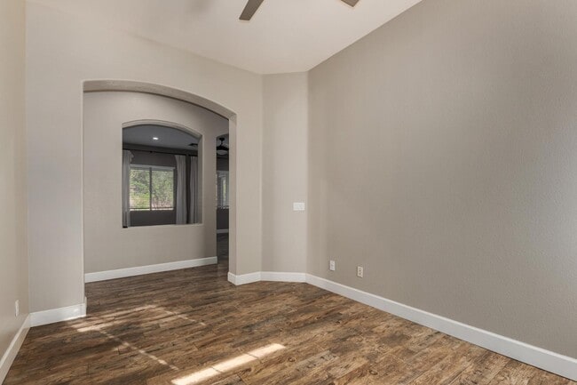 Building Photo - 4326 E Cloudburst Ct