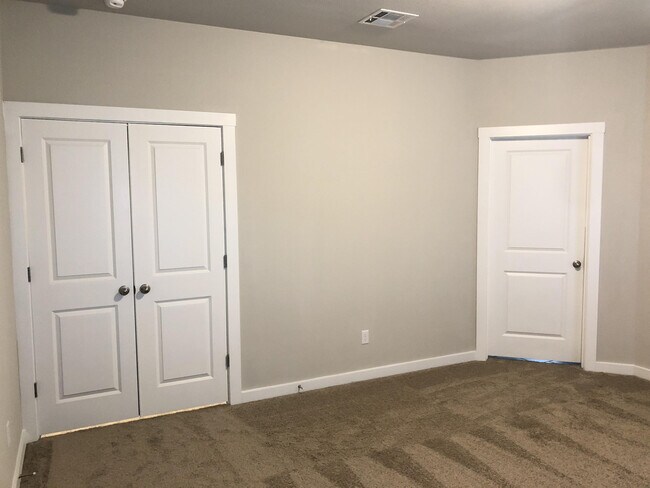 Building Photo - 212 Wild Sage Ln