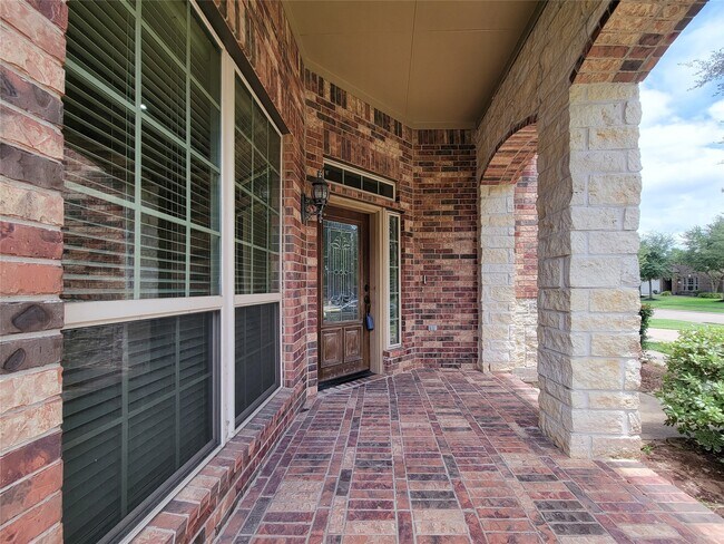 Building Photo - 2210 Pearl Bay Ct