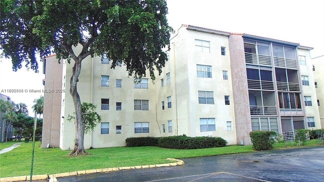 Building Photo - 1800 SW 81st Ave