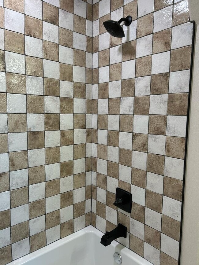 Building Photo - 940 M St SW