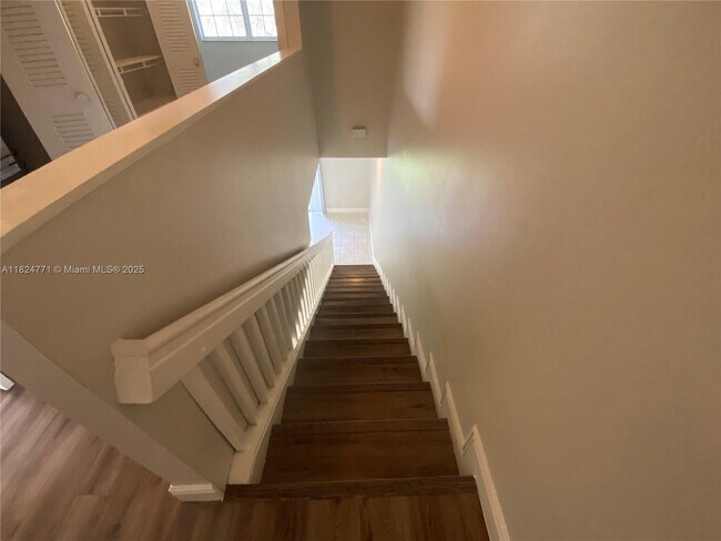 Building Photo - 1575 Veracruz Ln