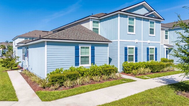 Building Photo - Oakleaf Plantation 3-Bedroom Townhouse in Towering Oaks – Spacious 1450 Sq Ft Living with 2 Full ...