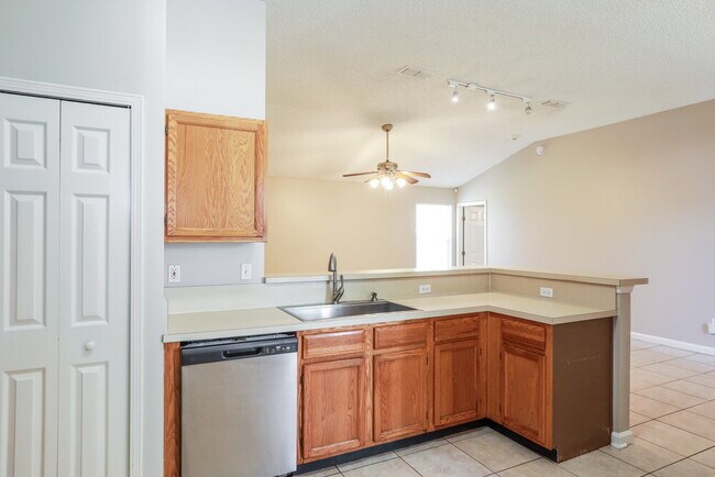 Building Photo - 3818 Star Leaf Road