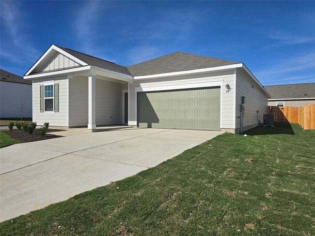 Building Photo - 421 Wedemeyer St