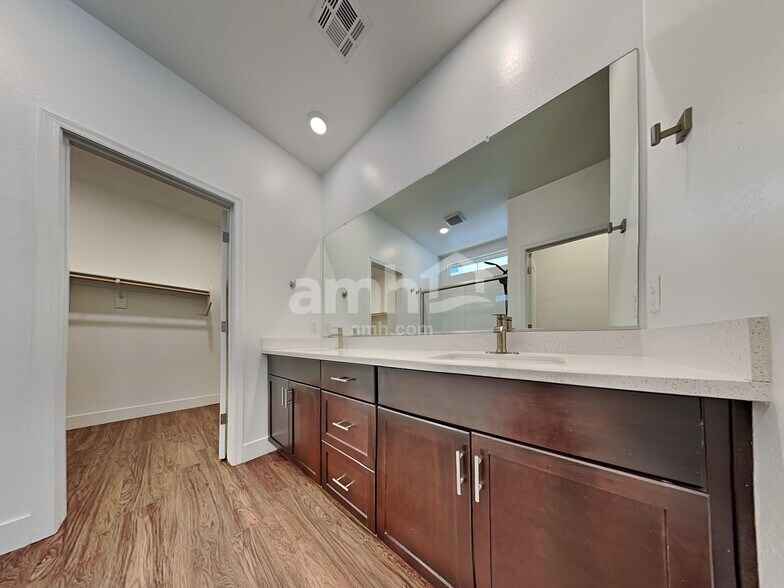 Building Photo - 21510 S 231st Way