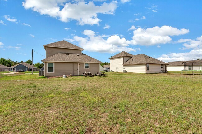 Building Photo - 307 Rd 5138