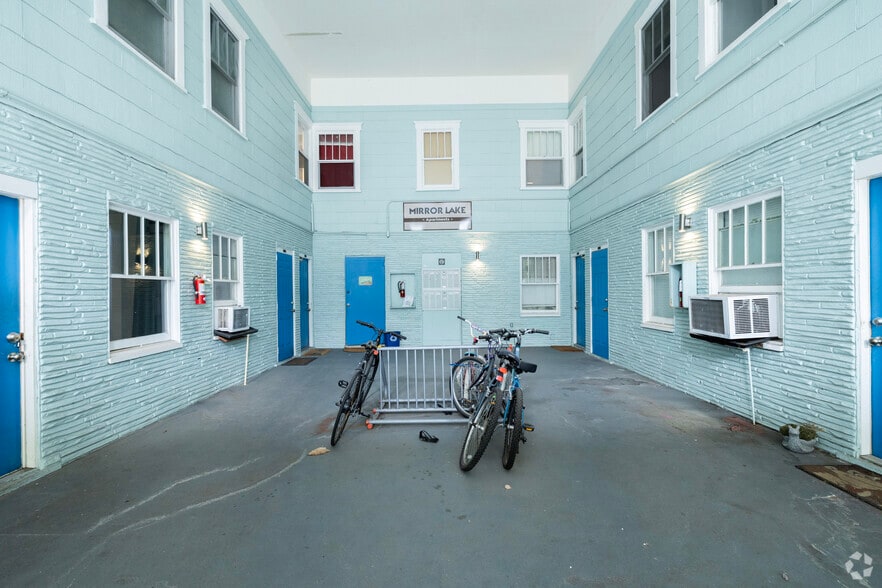 Interior Photo - Mirror Lake Apartments