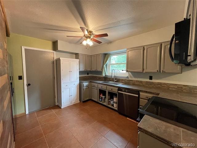 Building Photo - 954 Oakwood Dr