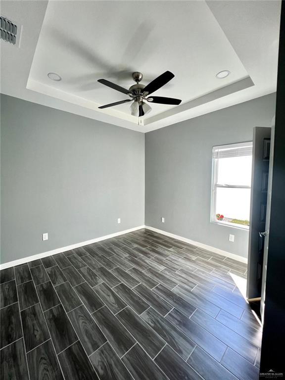 Building Photo - 100 Lauryn Dr