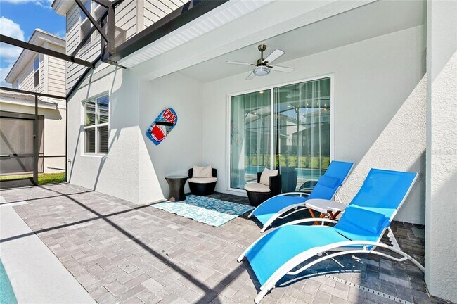 Building Photo - 7212 Oakmoss Loop