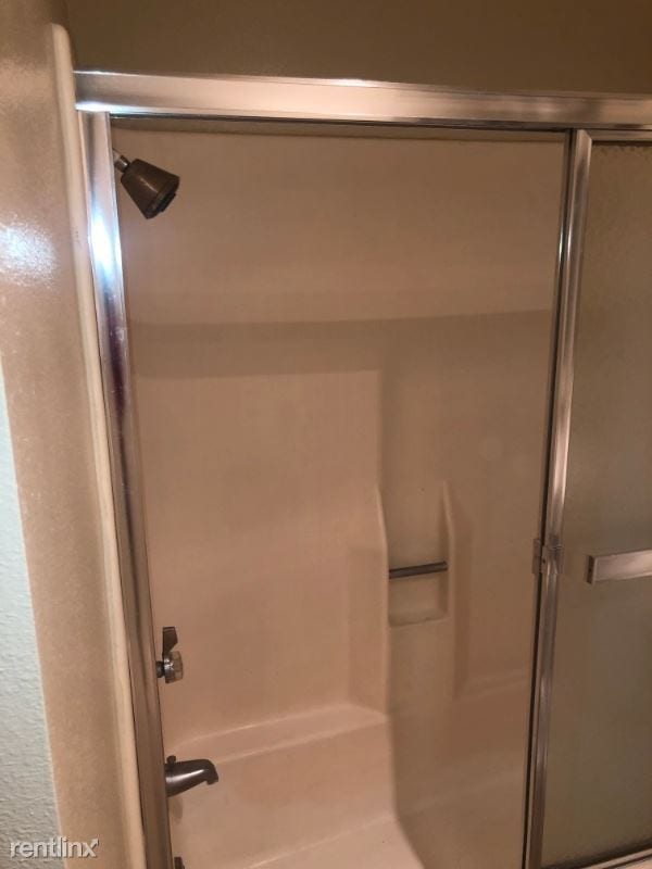 Building Photo - 3 br, 2 bath Condo - 341 E Surfside Dr
