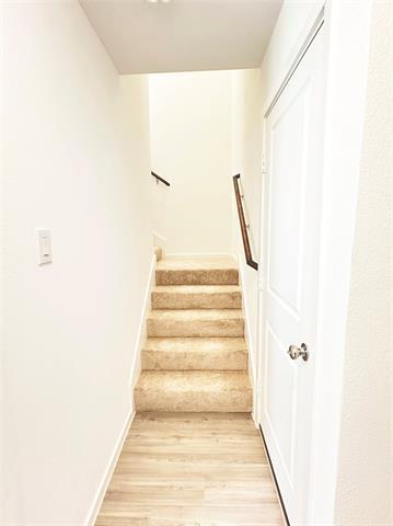 Building Photo - 906 Grebe Dr