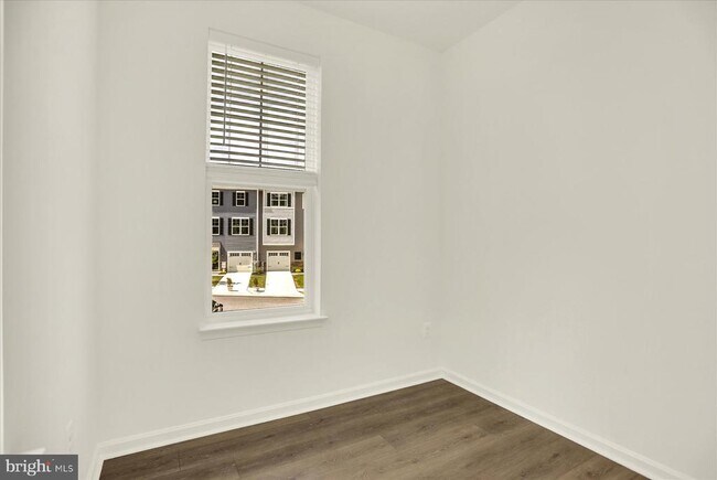 Building Photo - 11301 Carobel Ct