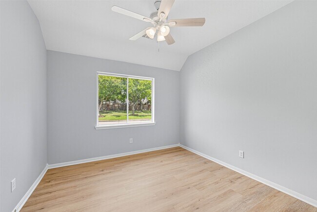 Building Photo - 9431 Tarton Way Ct