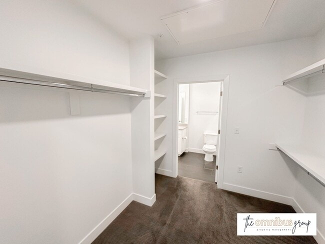 Building Photo - Bright & Modern 1BD/1BA Apartment!