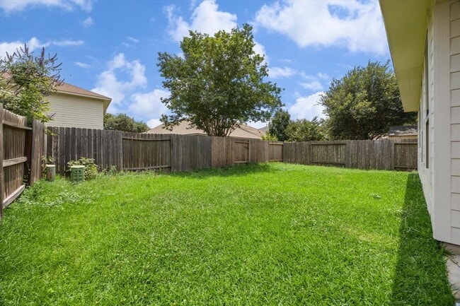 Building Photo - 20607 Ranch Mill Lane