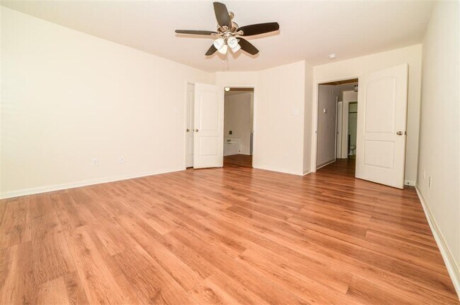 Building Photo - 20534 Marker Ridge Dr