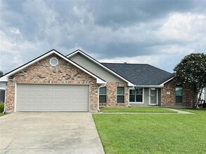 Building Photo - 5741 Barrett Ln