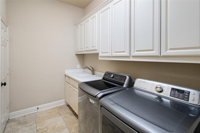 Building Photo - 11560 Mirage Ln
