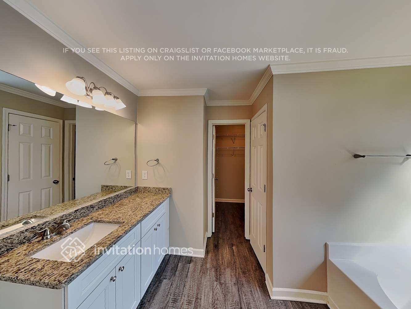 Building Photo - 920 Lakeside Ct