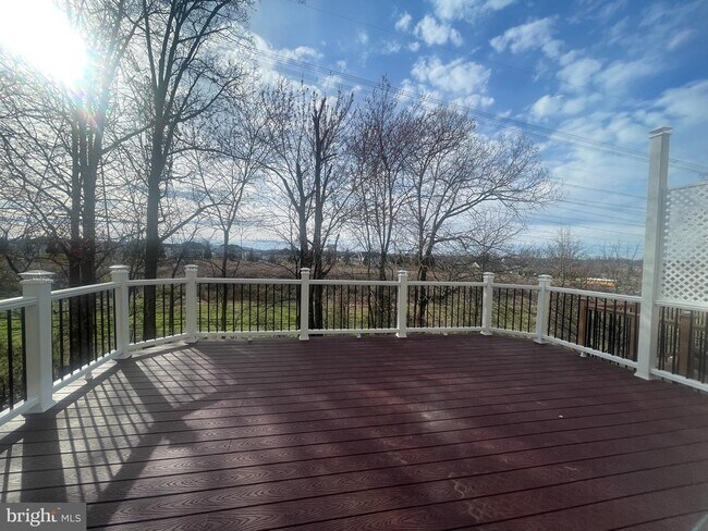 Building Photo - 41851 Cinnabar Square